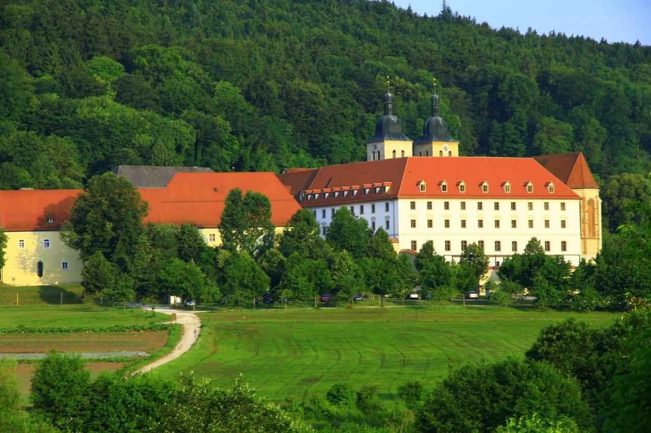 Kloster Plankstetten Gaste- Und Tagungshaus Берхинг Экстерьер фото